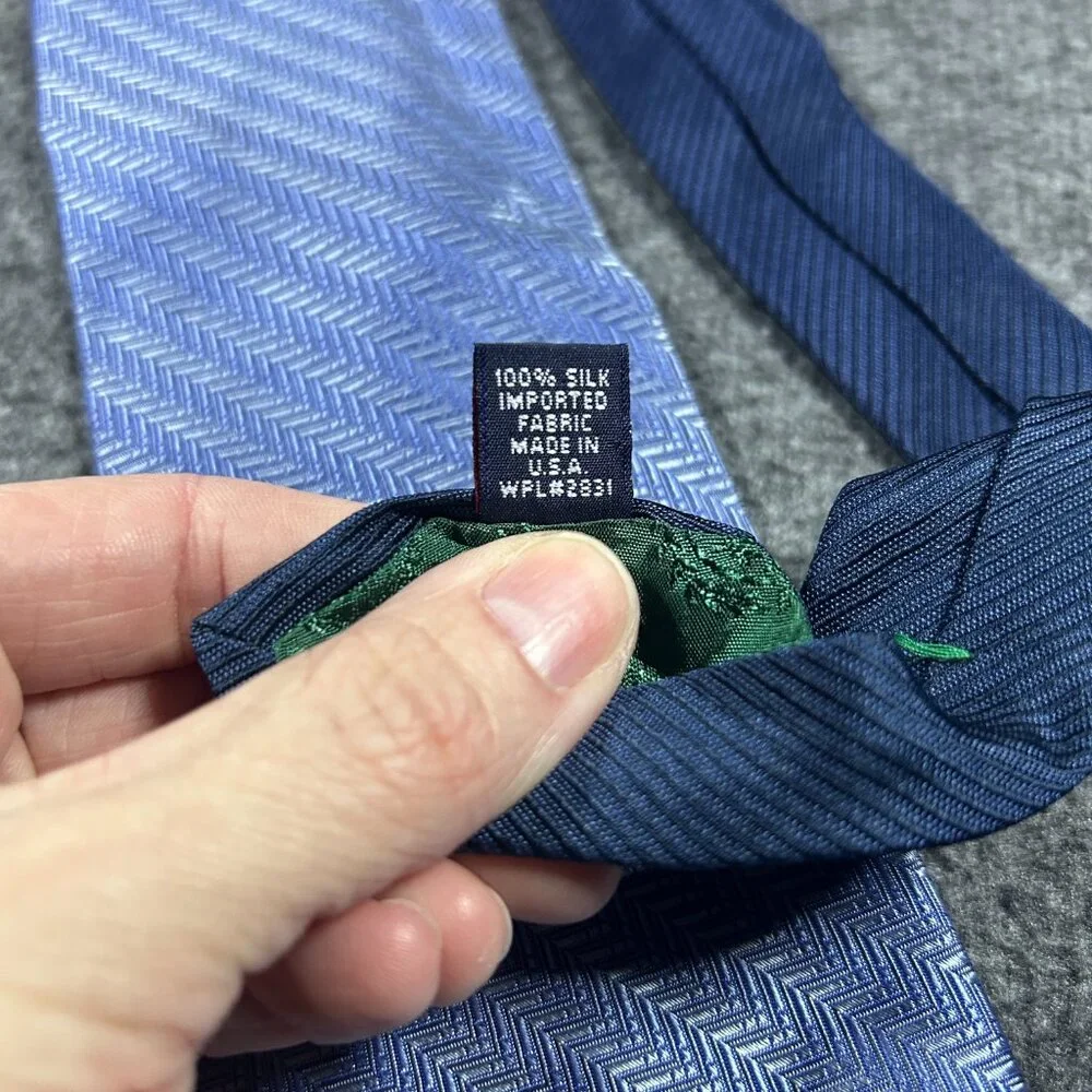 Tommy Hilfiger Tie 100% Silk USA Blue Herringbone VTG TOMMY Logo‎